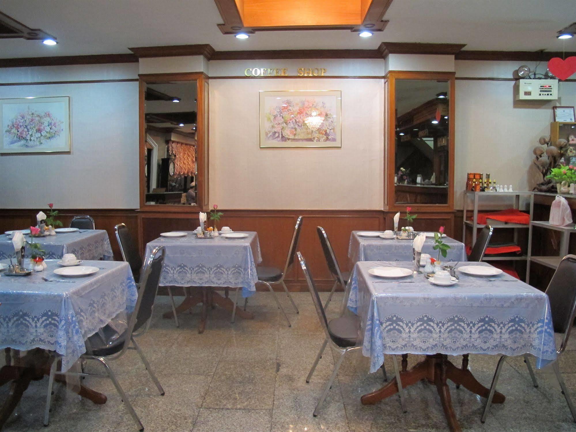 Hotel The Promenade Bangkok Zewnętrze zdjęcie